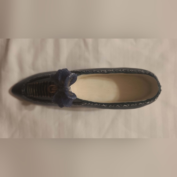 Paperweight - Picture 4 of 4